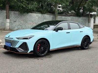 Changan UNI-V · 2023 год