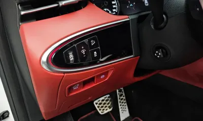 Genesis GV70 2023, 52919 км, за 27296.36 USD - фото 31