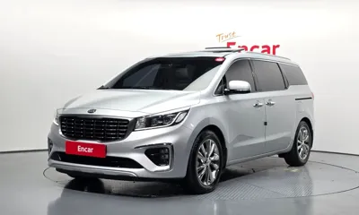 Kia Canival · 2019 год
