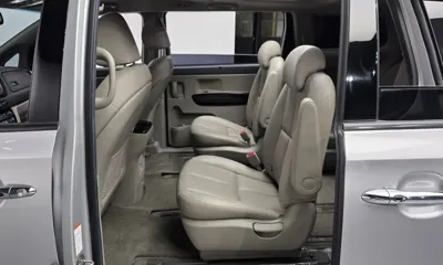 Kia Canival 2019, 97760 км, за 10281.95 USD - фото 26
