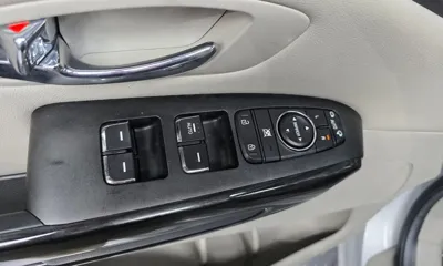 Kia Canival 2019, 97760 км, за 10281.95 USD - фото 28