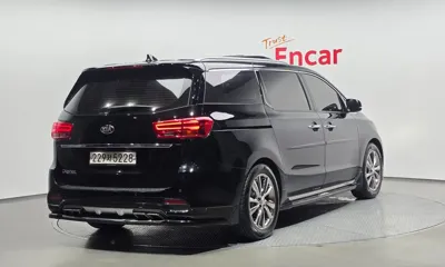 Kia Canival 2020, 64921 км, за 11044.66 USD