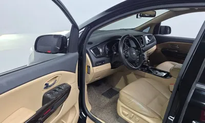 Kia Canival 2020, 64921 км, за 11044.66 USD - фото 10