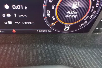 Skoda Kodiaq 2018, 178500 км, за 7611 USD - фото 24