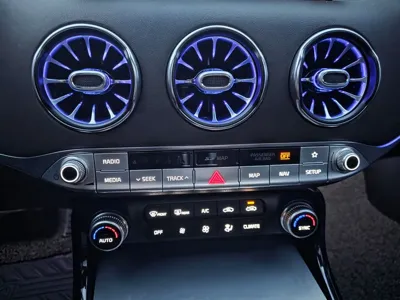 Kia Stinger 2019, 134750 км, за 9780.75 USD - фото 6