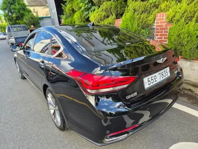 Hyundai Genesis 2015, 116160 км, за 7020.73 USD
