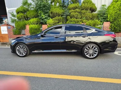 Hyundai Genesis 2015, 116160 км, за 7020.73 USD