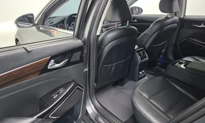 Kia K7 2018, 211847 км, за 5907.84 USD - фото 18