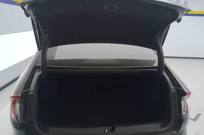 Wuling Xingguang 2025, 10200 км, за 15091 USD - фото 22