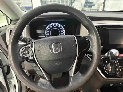 Honda Odyssey 2017, 213000 км, за 11035.69 USD - фото 9