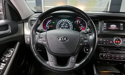 Kia K7 2016, 72522 км, за 6336.31 USD - фото 13