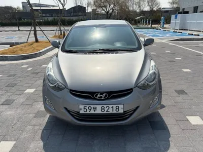 Hyundai Avante 2011, 67650 км, за 3705.39 USD