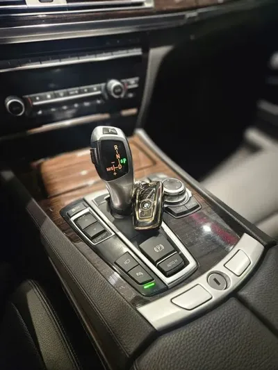 BMW 7-Series 2011, 100000 км, за 5946.48 USD - фото 10