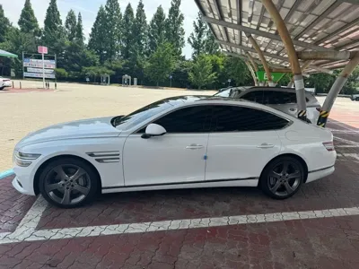 Genesis G80 2023, 15000 км, за 26983.81 USD