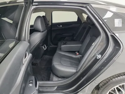 Kia K5 2022, 96135 км, за 8347.98 USD - фото 10