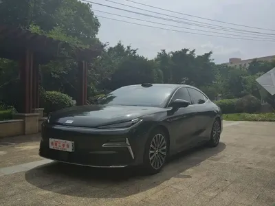 Galaxy Galaxy Xingyao 8 · 2025 год
