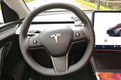 Tesla Model Y 2024, 8400 км, за 30685 USD - фото 10
