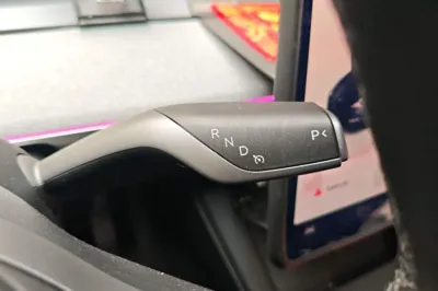 Tesla Model Y 2024, 8400 км, за 30685 USD - фото 14