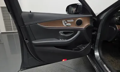 Mercedes-Benz E-Class 2021, 47719 км, за 21596.43 USD - фото 24