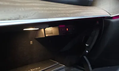 Mercedes-Benz E-Class 2021, 47719 км, за 21596.43 USD - фото 31