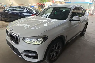 BMW X3 · 2021 год