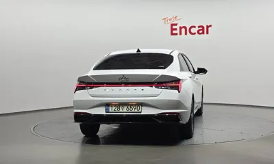 Hyundai Avante 2021, 71430 км, за 65636.08 USD
