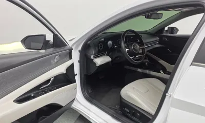 Hyundai Avante 2021, 71430 км, за 65046.9 USD - фото 10
