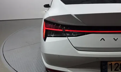Hyundai Avante 2021, 71430 км, за 65046.9 USD - фото 23