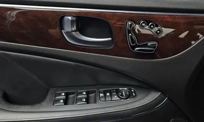 Hyundai Equus 2015, 163971 км, за 4529.34 USD - фото 16