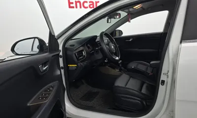 Kia Stonic 2018, 194663 км, за 4627.18 USD - фото 10