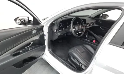 Hyundai Avante 2021, 20109 км, за 9584.88 USD - фото 10