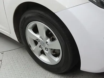 Hyundai Avante 2014, 116742 км, за 2560.06 USD