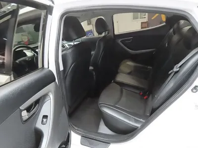 Hyundai Avante 2014, 116742 км, за 2560.06 USD - фото 8