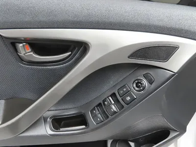 Hyundai Avante 2014, 116742 км, за 2560.06 USD - фото 11