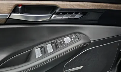 Genesis G90 2020, 124796 км, за 16738.87 USD - фото 18