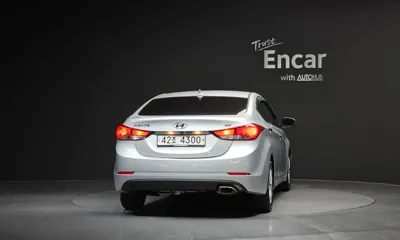 Hyundai Avante 2015, 129331 км, за 4294.68 USD