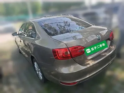 Volkswagen Sagitar 2014, 100200 км, за 4005.63 USD - фото 9
