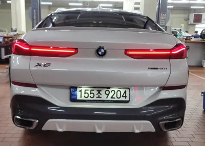 BMW X6 2023, 42654 км, за 48755.1 USD