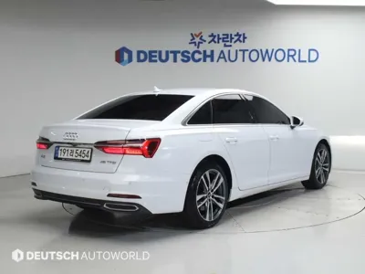 Audi A6 2023, 49729 км, за 20607.16 USD