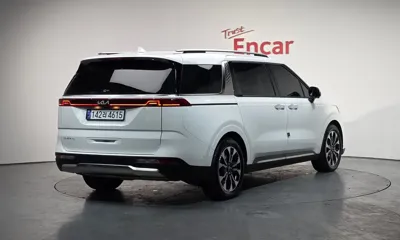 Kia Canival 2023, 32738 км, за 23077.41 USD