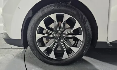 Kia Canival 2023, 32738 км, за 23077.41 USD