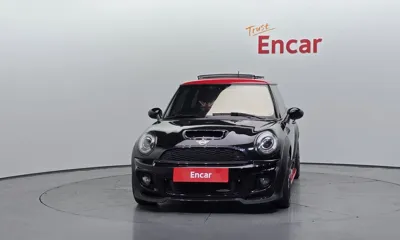 MINI Cooper 2013, 108931 км, за 4201.13 USD