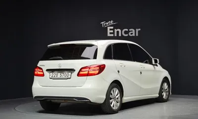 Mercedes-Benz B-Class 2017, 116533 км, за 6892.48 USD