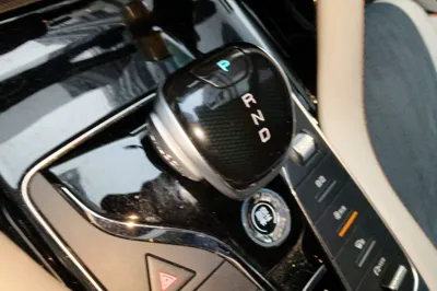 BYD Song PLUS New Energy 2021, 74100 км, за 11385 USD - фото 14