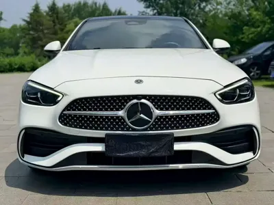 Mercedes-Benz C-Class 2024, 18000 км, за 25867.51 USD