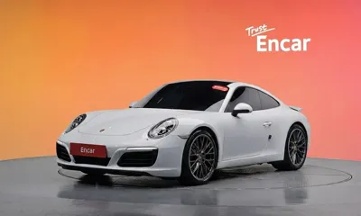 Porsche 911 · 2017 год