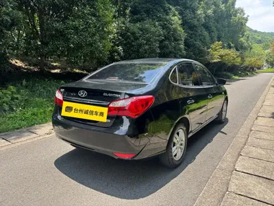 Hyundai Elantra 2014, 112300 км, за 2029.87 USD
