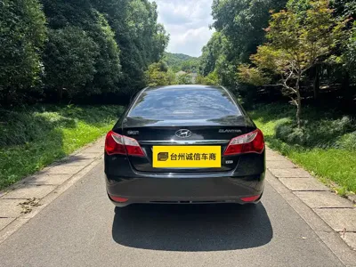 Hyundai Elantra 2014, 112300 км, за 2029.87 USD