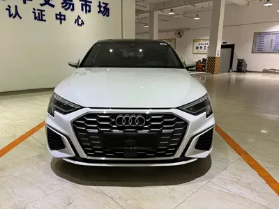 Audi A3 2024, 24000 км, за 19420.35 USD