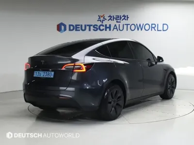 Tesla Model Y 2025, 21328 км, за 25069.99 USD